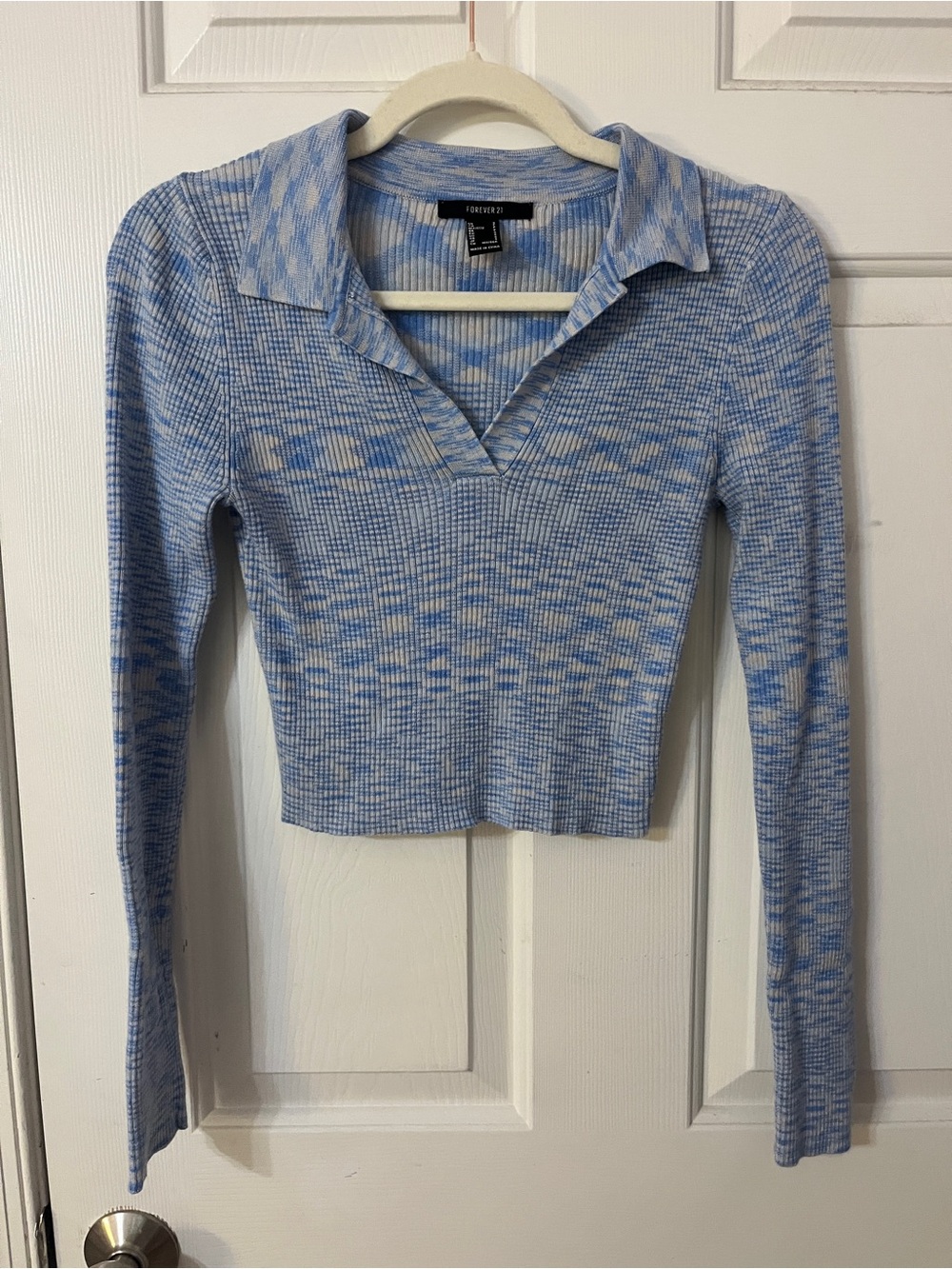 Forever 21 Women’s Light Blue Patterned Ribbed Collared Long Sleeve Top